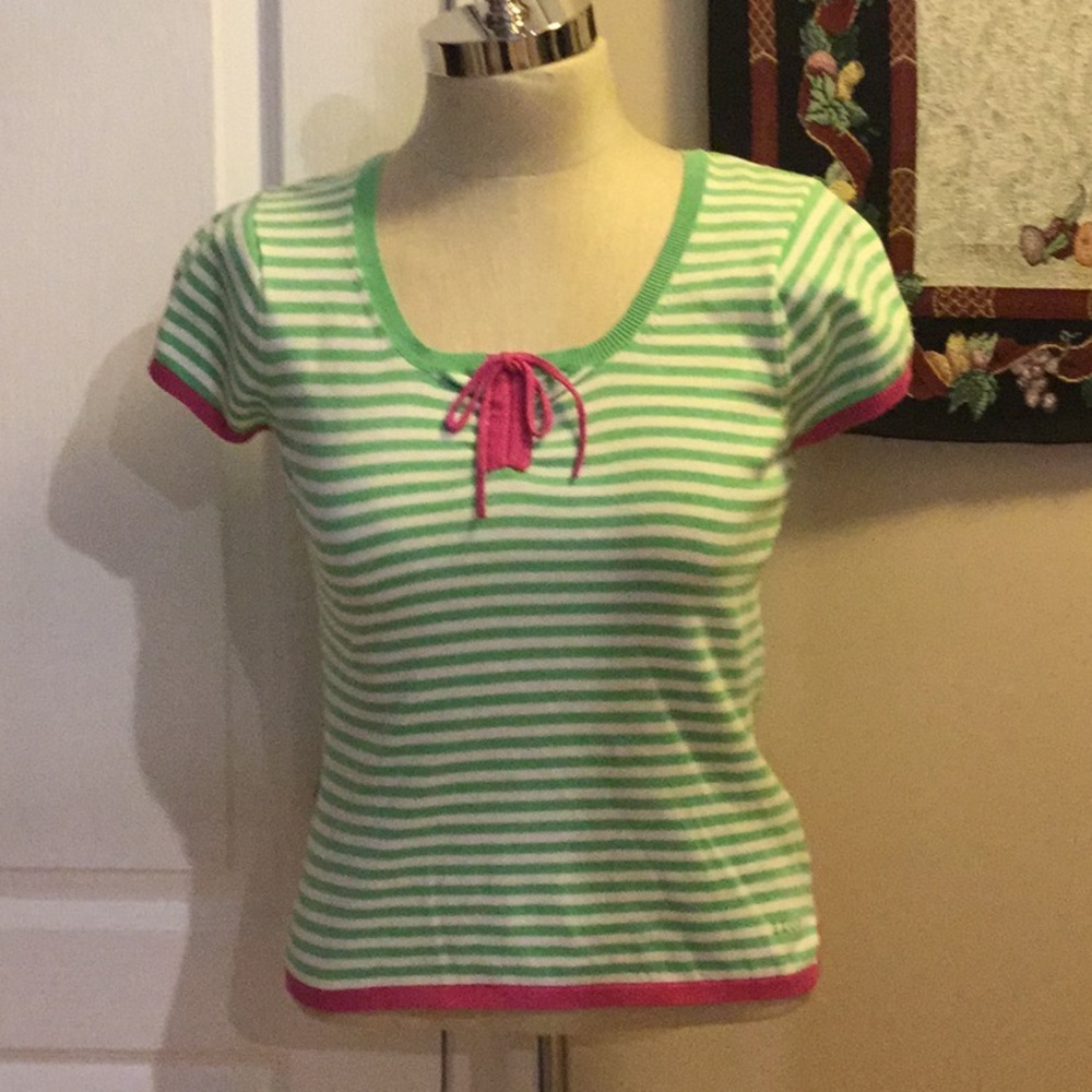 SOLD IZOD lightweight sweater.  Medium.  New.